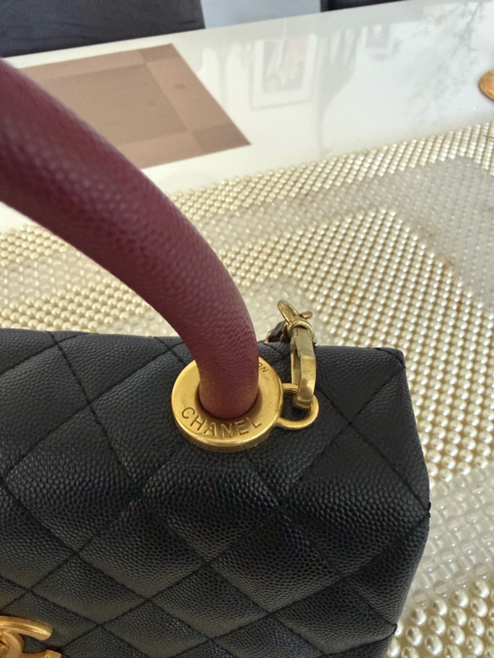 Quilted Top-Handle Shoulder Bag in Black with Burgundy Handle - Picture 3 of 4
